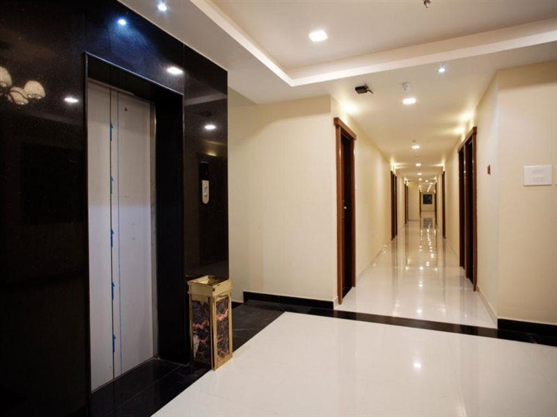 Hotel Mahalakshmi Residency コルル エクステリア 写真