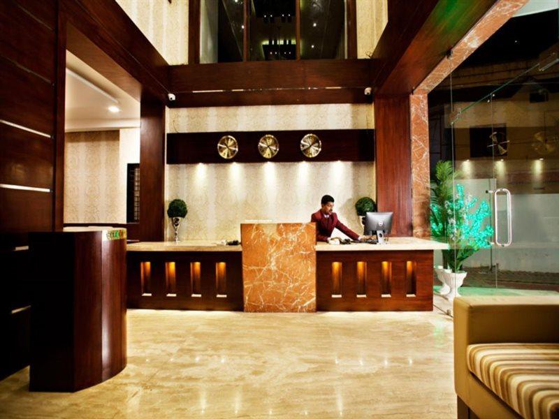 Hotel Mahalakshmi Residency コルル エクステリア 写真