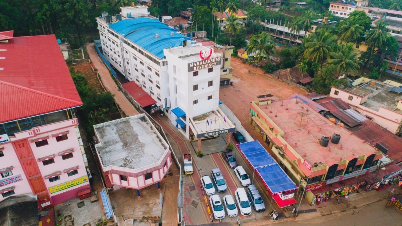 Hotel Mahalakshmi Residency コルル エクステリア 写真